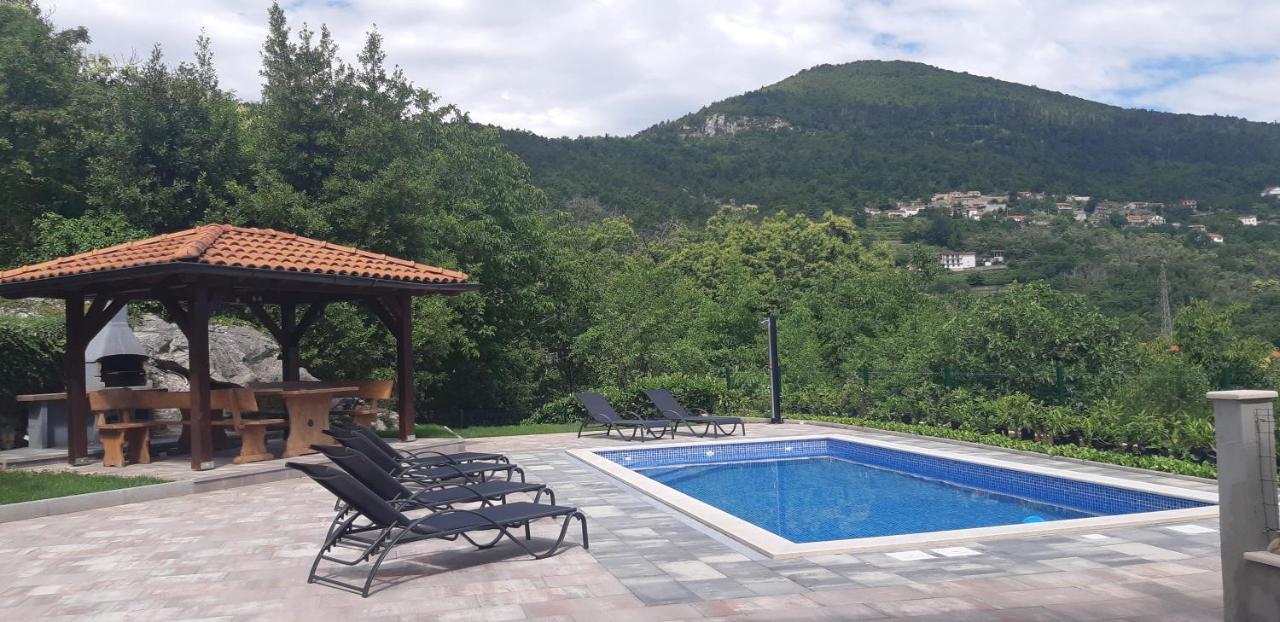 Apartment Opatija ロヴラン エクステリア 写真
