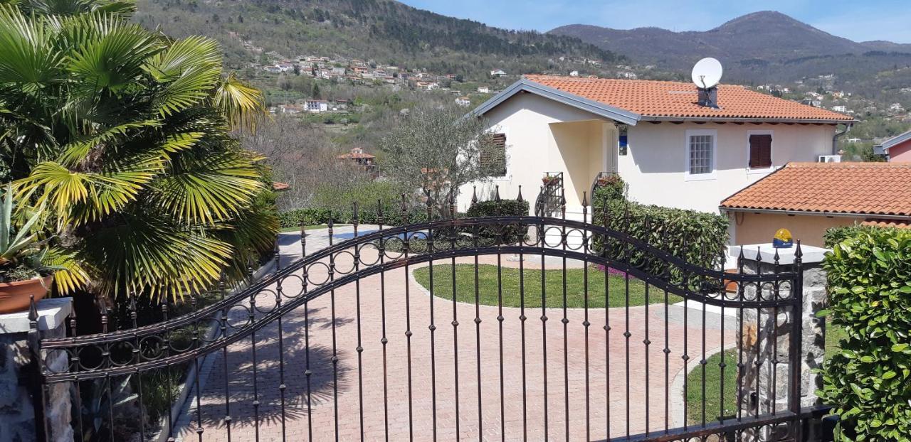 Apartment Opatija ロヴラン エクステリア 写真