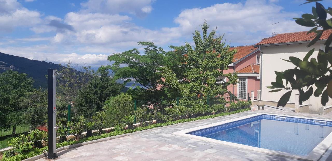 Apartment Opatija ロヴラン エクステリア 写真