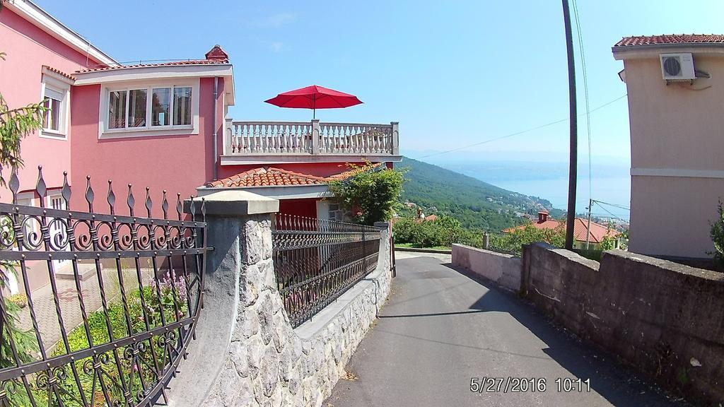 Apartment Opatija ロヴラン エクステリア 写真