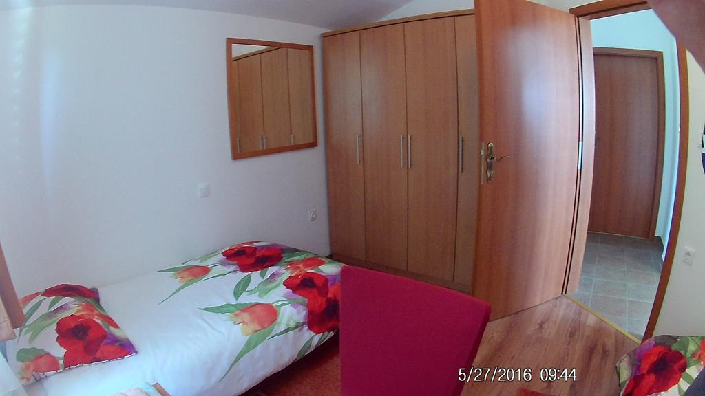 Apartment Opatija ロヴラン エクステリア 写真